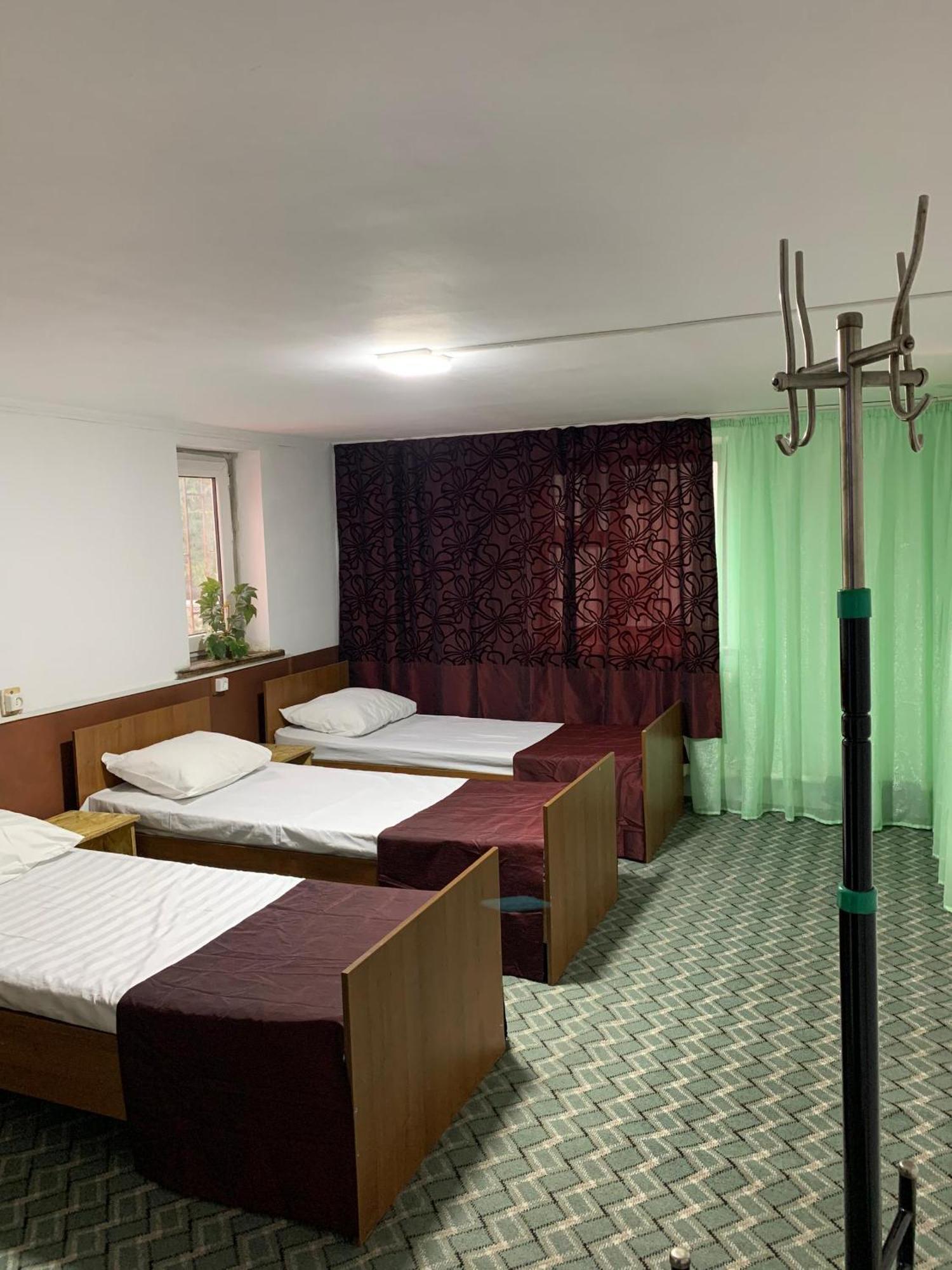 Bozui Hostel Bishkek Exterior foto